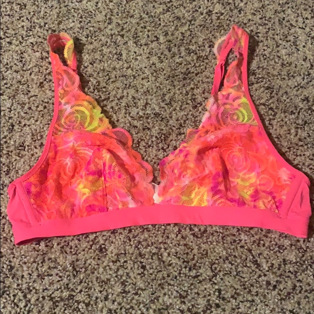 3/$25 VS bralette